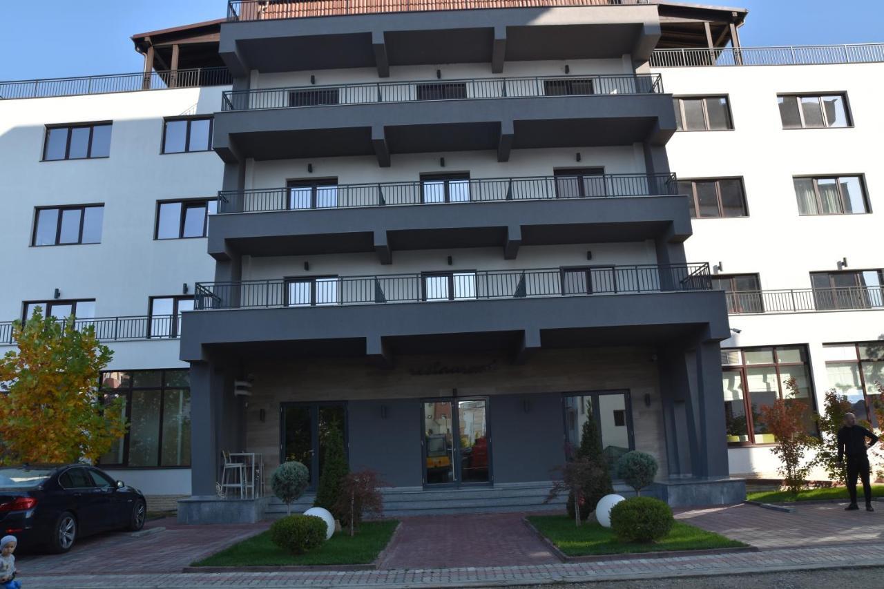 Hotel Bulevard Râmnicu Vâlcea Zewnętrze zdjęcie